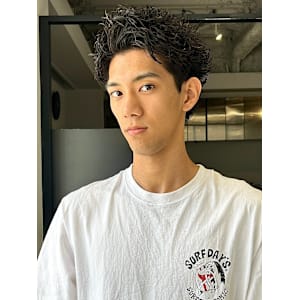 スパイキーショート×ピンパーマ