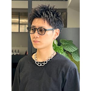 に合わせスパイキーショート