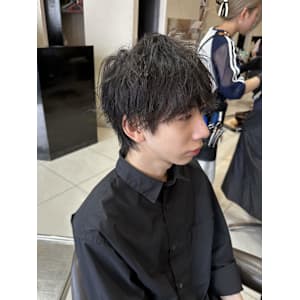 縦落ちツイストスパイラルパーマメンズパーマ