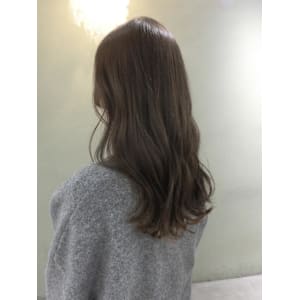 グレージュカラー