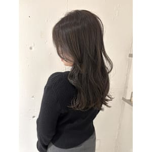 グレージュ大人ウェーブ