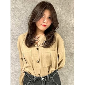 オリーブブラウン 透明感カラー 髪質改善 くびれヘア 顔周り