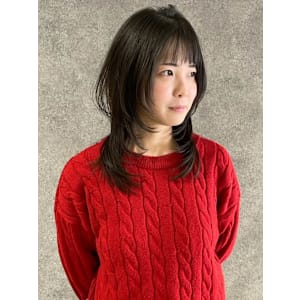 アッシュカラー 顔周りレイヤー 韓国ヘア 透明感カラー 