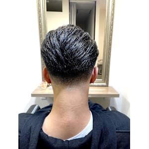 フェードカット - hair Dr.VEGA【ヘアドクターベガ】掲載中