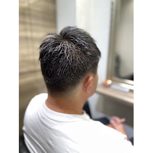 フェードカット