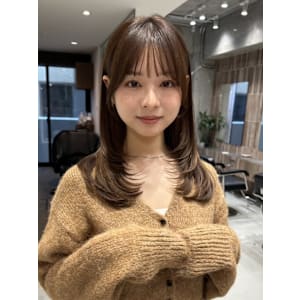 ハッシュカット/レイヤーカット/ベージュブラウン