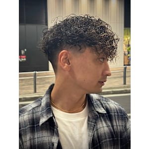 スペインカール×梅田 - ヒロ銀座バーバーショップ大阪本店【ヒロギンザ バーバーショップオオサカホンテン】掲載中