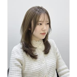 ＊ミディアムレイヤー/ハッシュカット