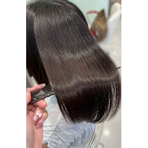 カット×ストレート