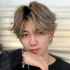 Men’s salon Zina 天神×スタイル