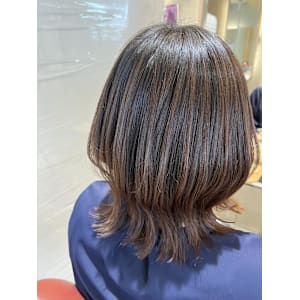 ◯垢抜けレイヤーで簡単小顔くびれヘア◯ - EMU international 白岡 CUTE店【エムインターナショナル】掲載中