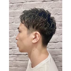 アップバングショート