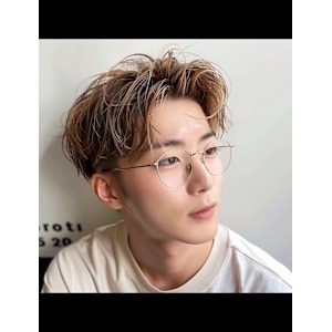 SCENE by RAD helmスタイル - Men's salon SCENE by RAD helm【メンズサロン シーンバイラッド ヘルム】掲載中