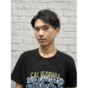 耳掛け無造作アップバングショート - グレイスフルバーバー プラチナム【グレイスフルバーバー プラチナム】掲載中