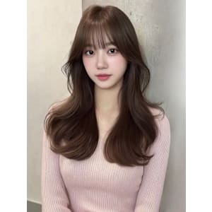 20代30代透明感グレージュ×レイヤーカット小顔ヘア