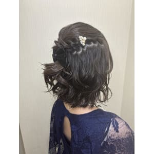 ハーフアップアレンジ