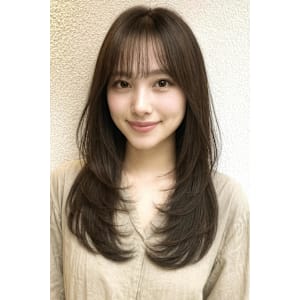 ミディアムレイヤー美髪くびれレイヤー