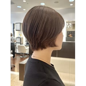 くびれショート