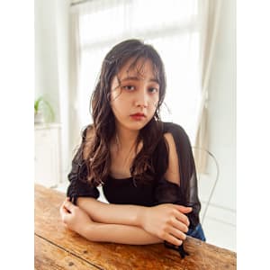 ウェーブ巻きロング