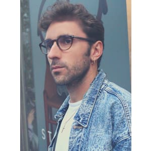 刈り上げセンターパートサーフカールフェザーパーママレットヘア