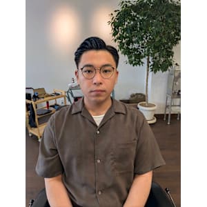 HAIR CUT SERVICE SASA×スタイル