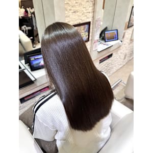 艶髪ストレートヘア！