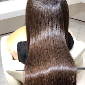 髪質改善トリートメント&ケアカラー MRN. 新宿西口