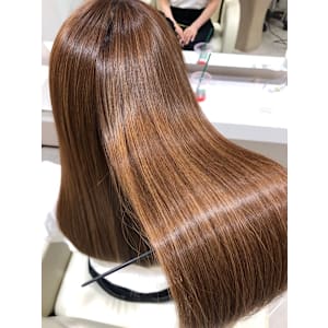髪質改善トリートメント&ケアカラー MRN. 新宿西口