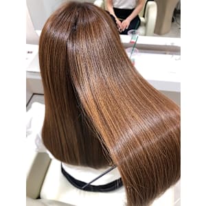 髪質改善トリートメント&ケアカラー MRN. 新宿西口