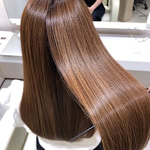 髪質改善トリートメント&ケアカラー MRN. 新宿西口