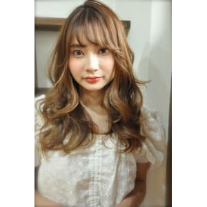 30代40代50代フェミニン愛されレイヤースタイル