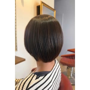 ショートグラデーションボブスタイル