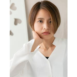 オレンジベージュハイライトかきあげ丸みショート20代30代