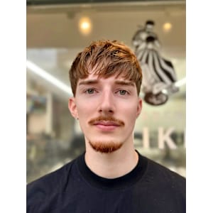 ビジネスサイドパート - BARBER MIKI【バーバーミキ】掲載中