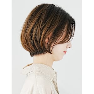 前下がりショート・ボブ/絶壁解消/前髪あり/40代/30代/
