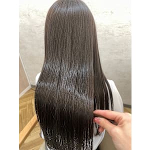 髪質改善グレージュ - ARiA TWiN by ECLART【アリアツインバイエクラート】掲載中