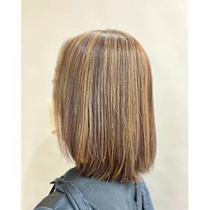 白髪ぼかしハイライト