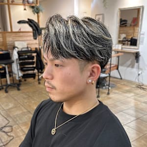 メンズメッシュで作るメンズバレイヤージュ - Hair Salon Mimosa Works【ヘアサロンミモザワークス】掲載中