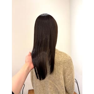 アッシュブラウン　オリーブブラウン　チョコレートカラー - LILIANA【リリアーナ】掲載中