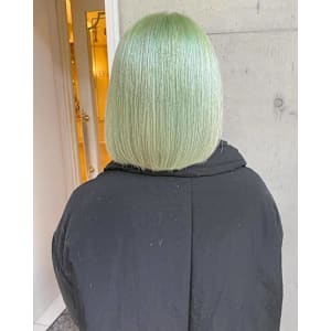 全頭ブリーチ/シンメトリー/リタッチカラー - artina 町田店 【アルティナ】【アルティナ マチダテン】掲載中