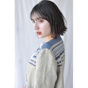 コンパクトボブ/前下がりライン/束感スリーク/グレージュ - tricca 代官山本店 【トリッカ ダイカンヤマ】【トリッカ ダイカンヤマホンテン】掲載中