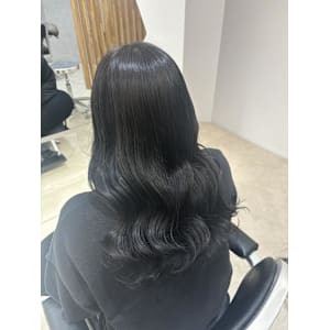 【miu担当】グレージュカラー - COL MANO【コル マーノ】【コル マーノ】掲載中