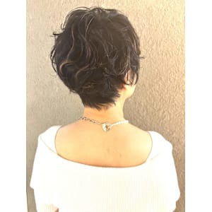 癖毛を活かしたショート