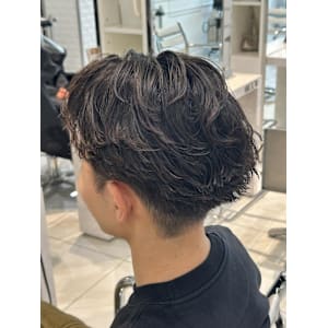 パーマメンテフェザーショート