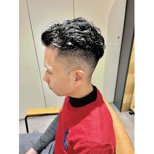 フェードパーマ