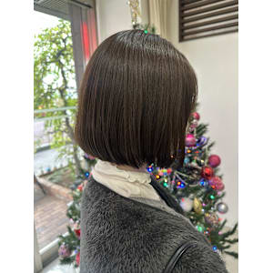 丸み顎ラインボブ