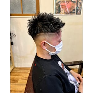 ラインスキンフェードカット - hair studio Romeo【ロメオ】掲載中