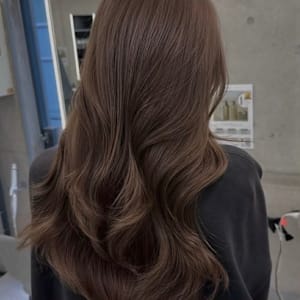 赤みのないアッシュブラウン