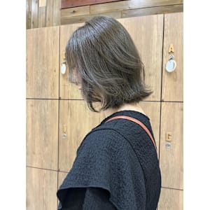 【黒田】オリーブベージュ/ブリーチなしカラー - LUCK 辻堂【ラックツジドウ】掲載中