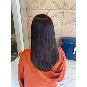 艶ストレート　ロング　顔まわりレイヤー